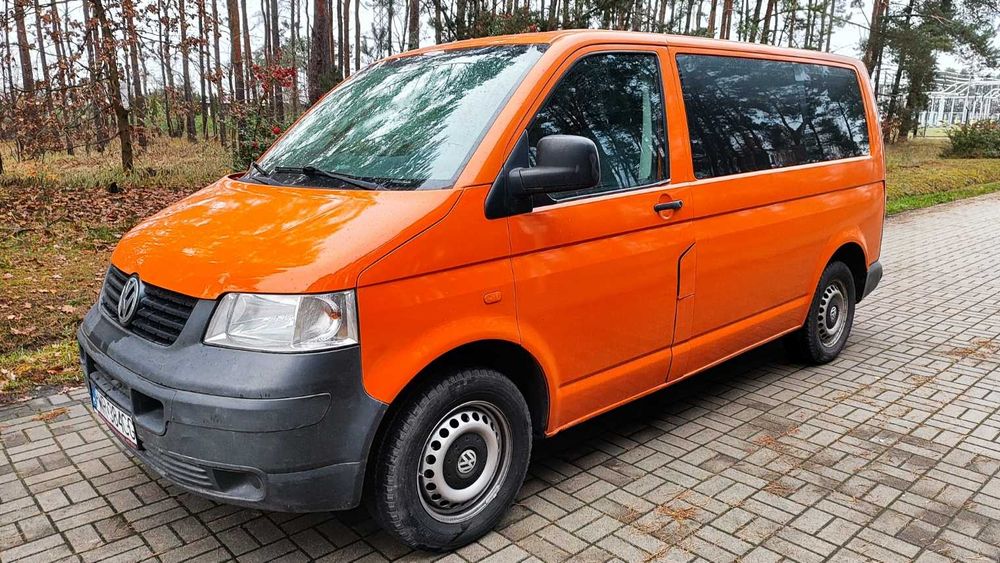 Volkswagen Transporter T5 Brygadówka 9-osobowy 1.9 TDI Sprawny!!!