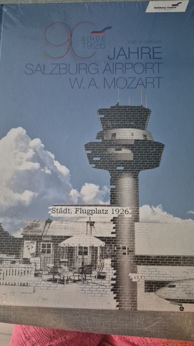 90-lecie lotniska w Salzburgu