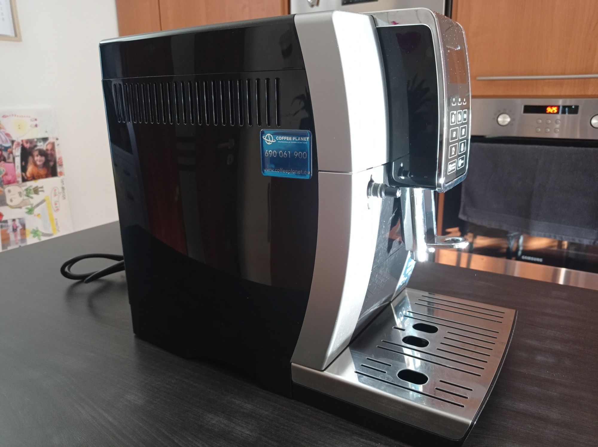 Ekspres DeLonghi Dinamica ECAM350.55