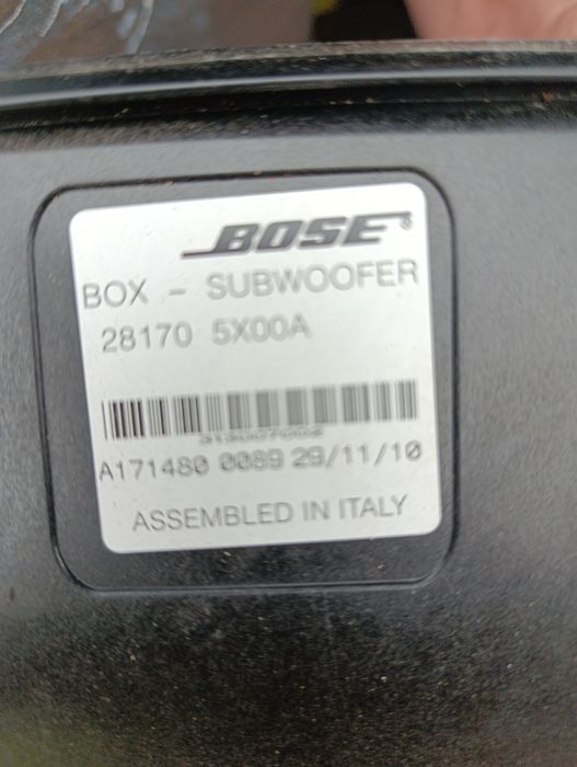 Сабвуфер BOSE Nissan Navaro