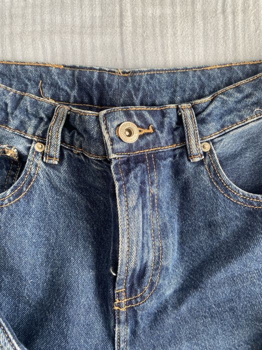 Calça mom lefties