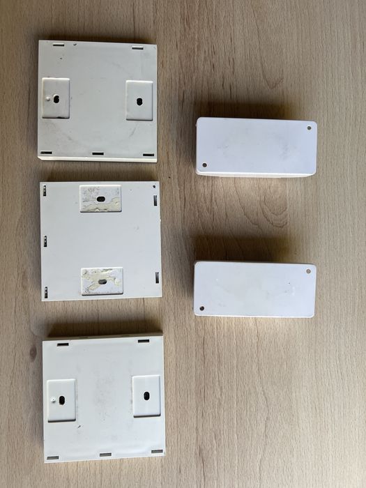 2 x przelacznik Sonoff WiFi i RF + 3 x wlączniki
