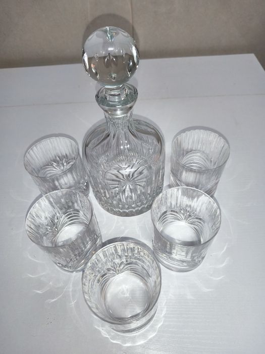 CJT CRISTAL D'ARQUES- IMIGRAÇÃO-Só para desocupar