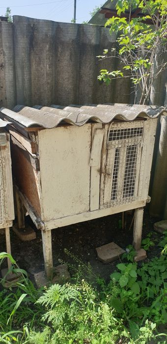 Продам клітки для кролів.Самовивіз.