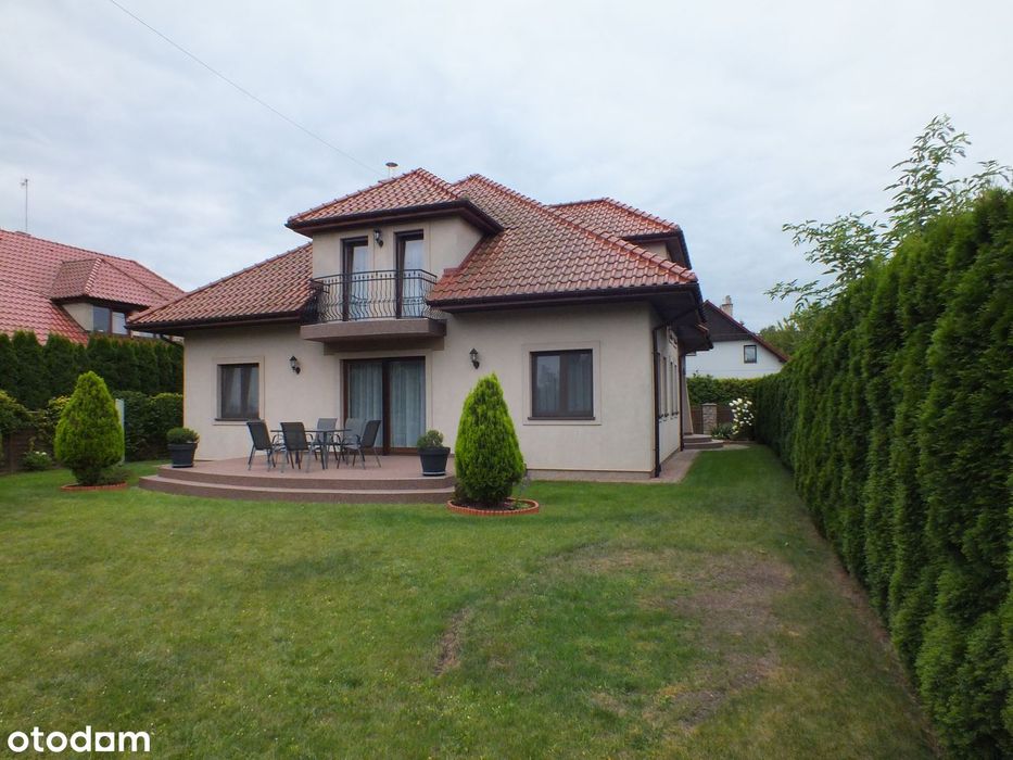 Sprzedam Dom na Woli Justowskiej – 300m²,7 ar, okolice Parku Decjusza