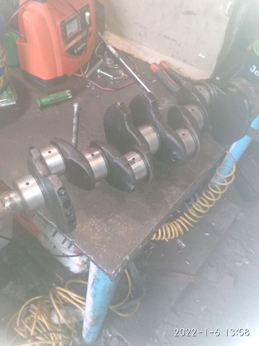 Продам коленвал 2101