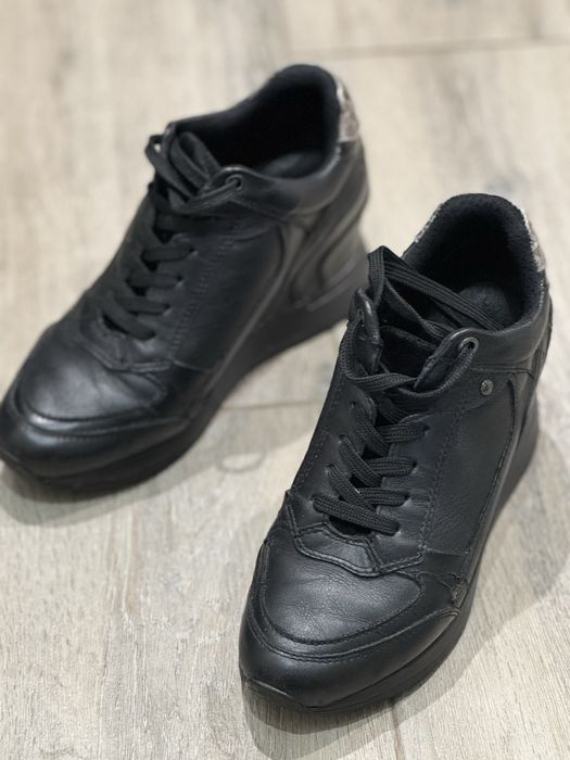 Снікерси Geox 37 р.