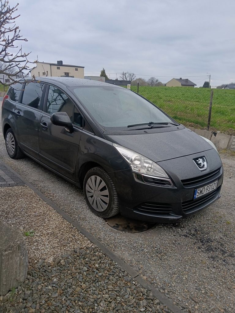 Peugeot 5008 1.6 HDI