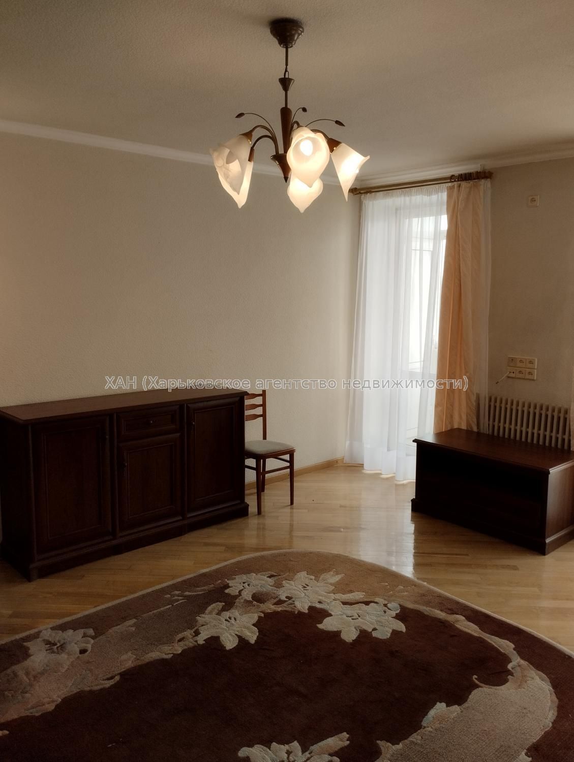 Продам 3кв. Центр. Капитальный ремонт.53000.Д57