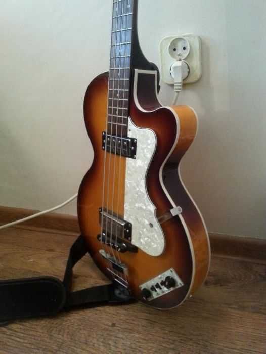 Höfner bass niemiecka gitara basowa hollow body bardzo lekka