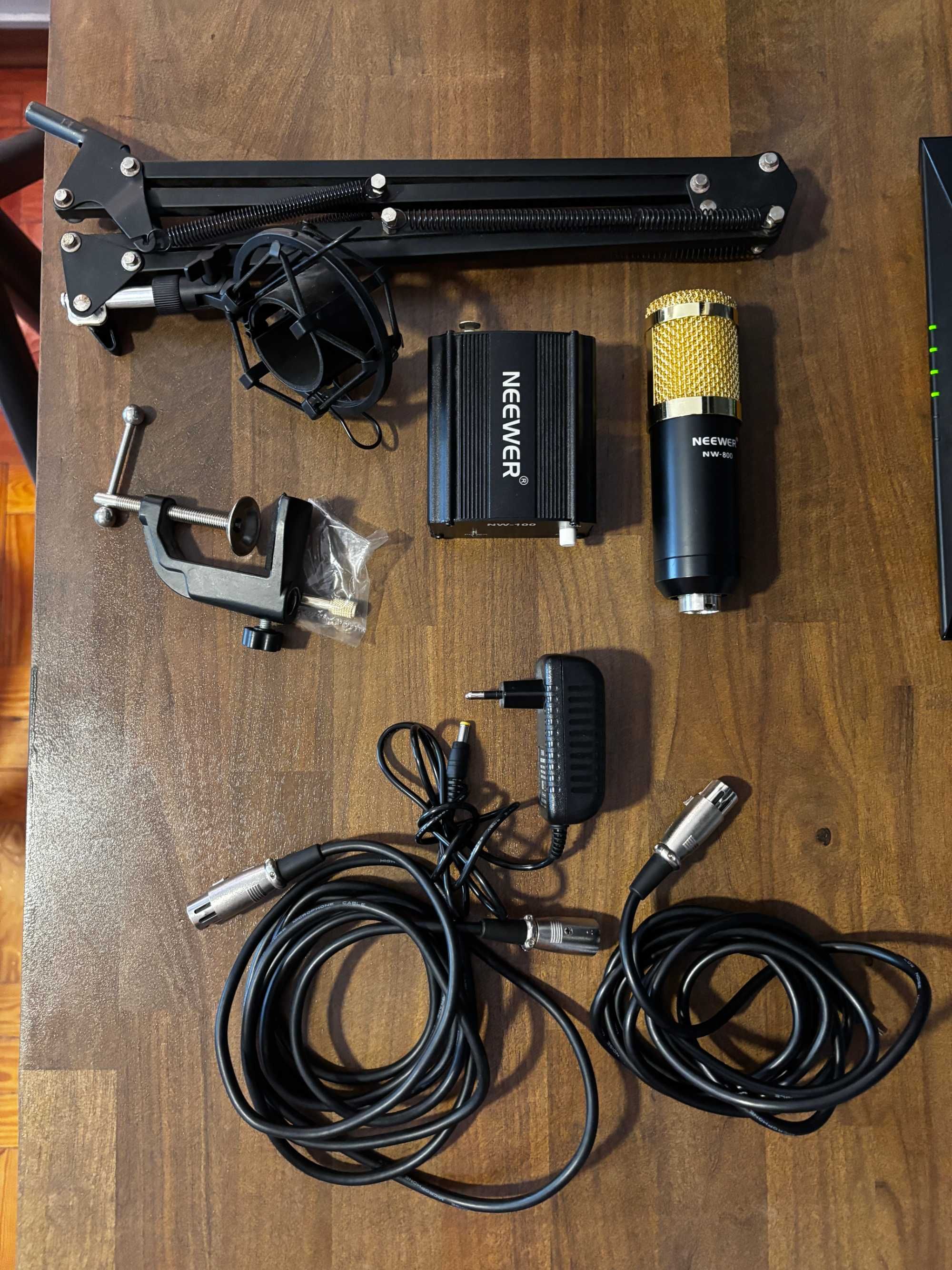 Microfone com condensador Neewer NW-800