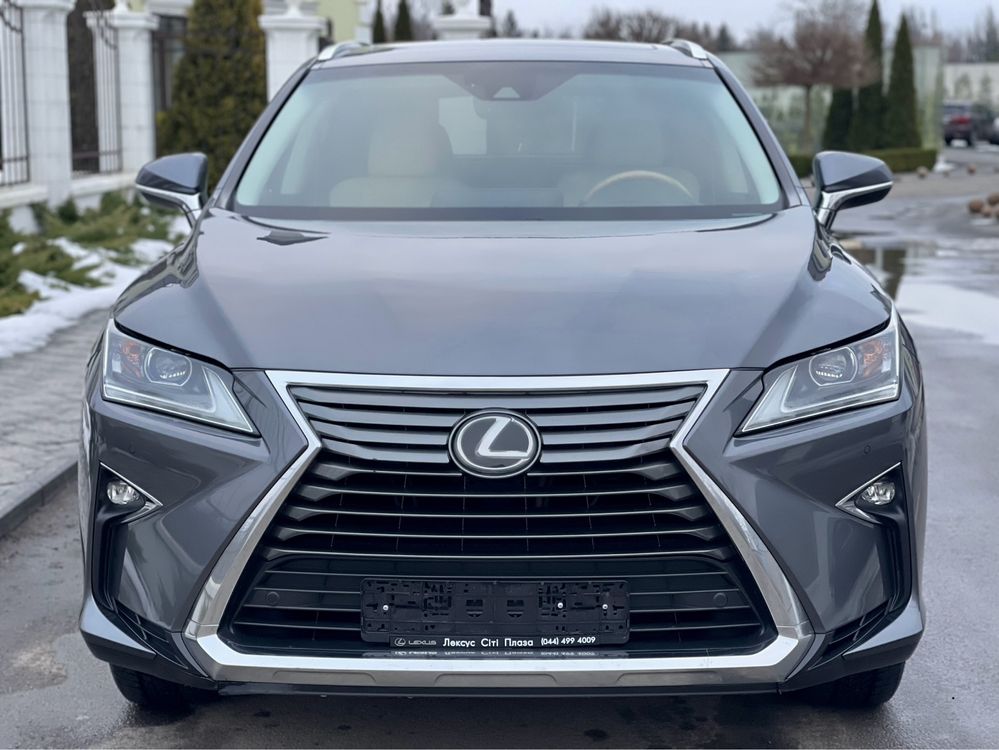 Срочно продам Lexus RX 350 в отличном состоянии!