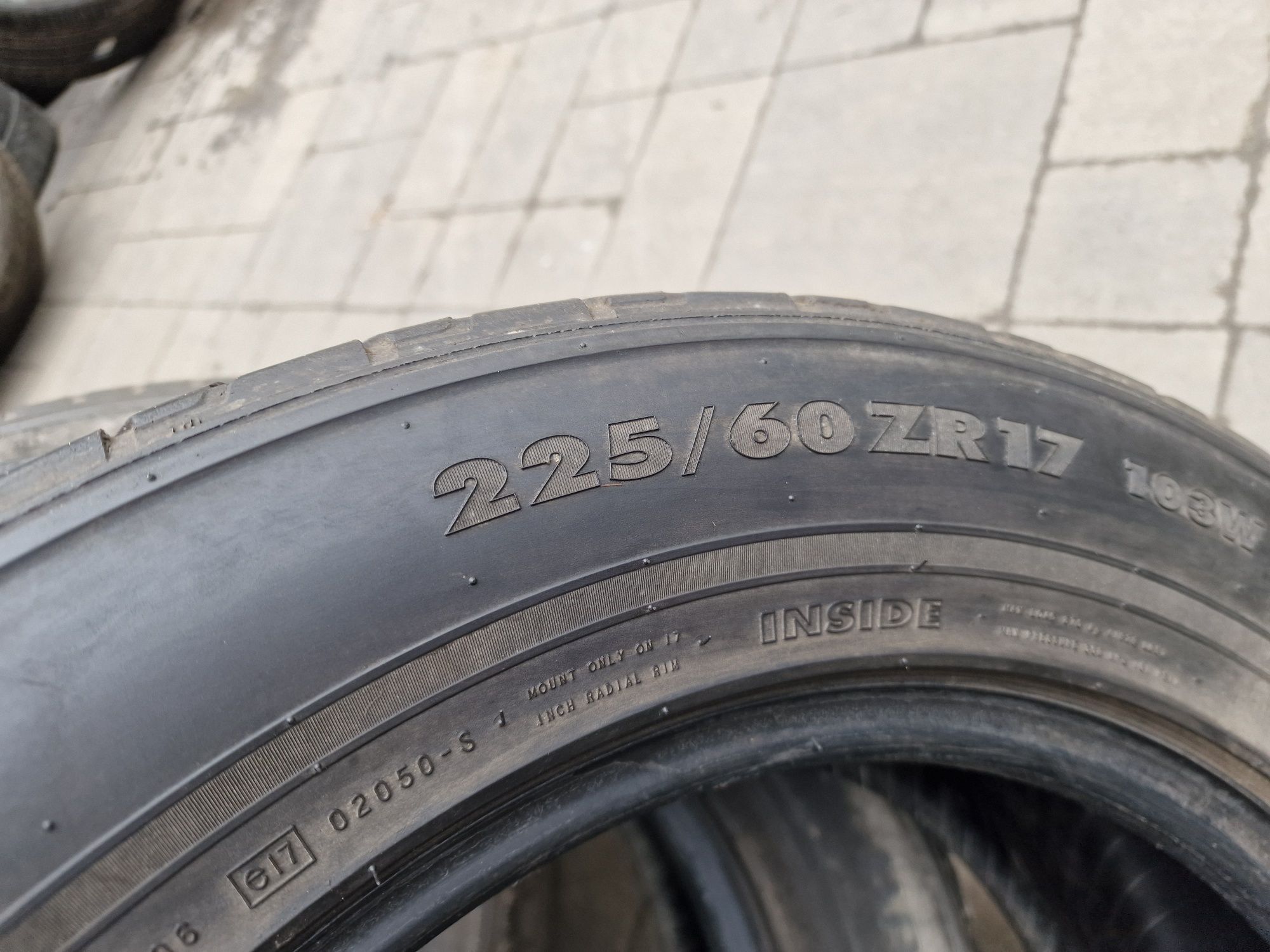 Летняя резина 225/60 R17 Nokian