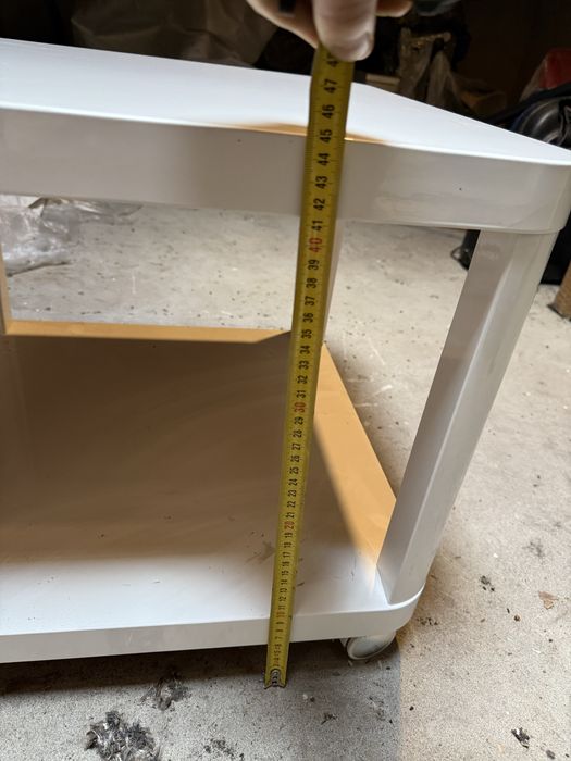 Stolik na kółkach ikea