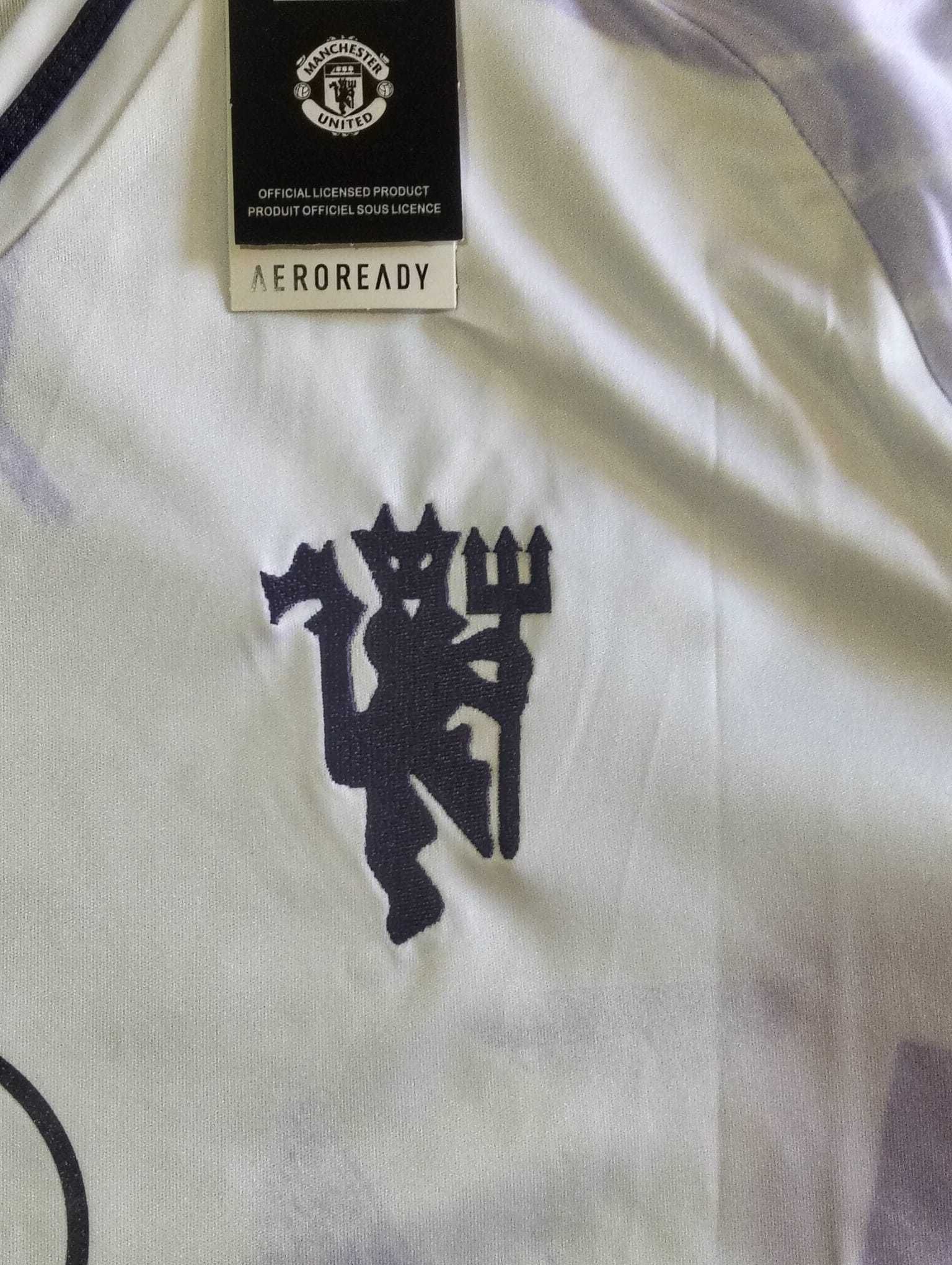 camisola alternativa man utd bruno fernandes 8 tamanho L