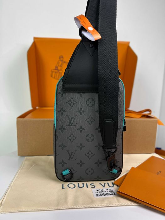 Слинг Louis Vuitton плечевая сумка LV бананка Луи Витон c873