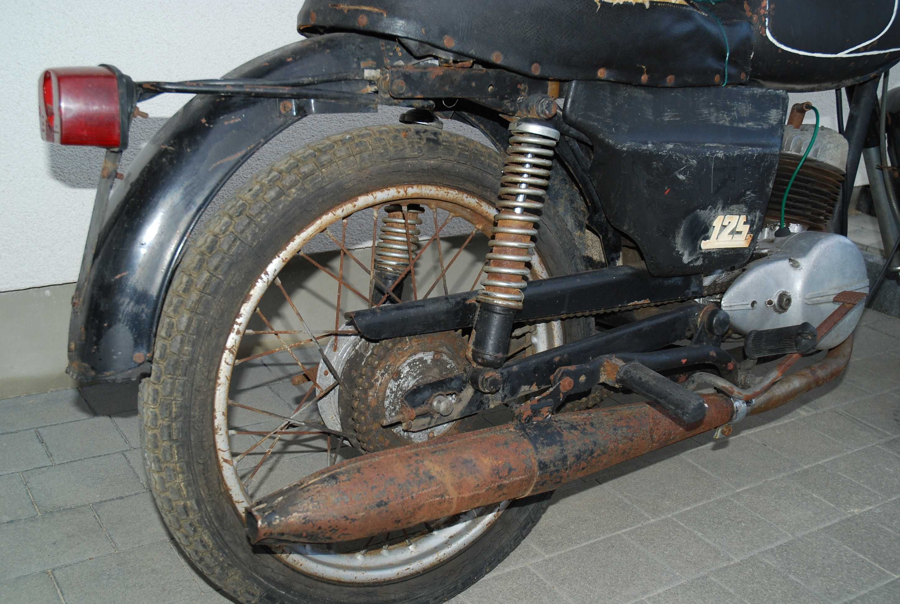 WSK M06 B3 * GARBUSKA * 125ccm * 1978r.