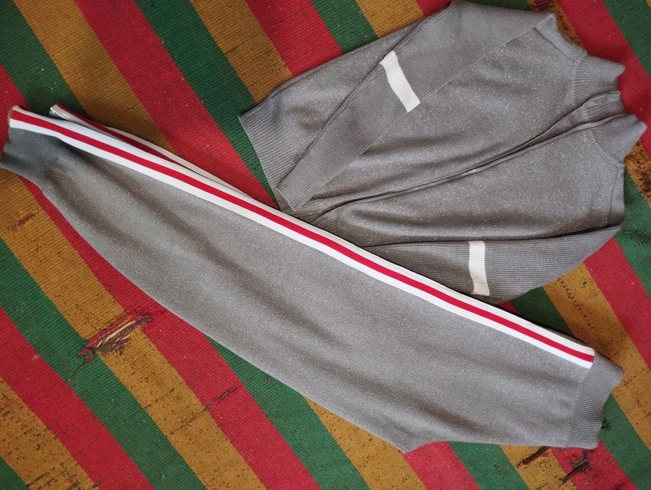 Стильний  костюм