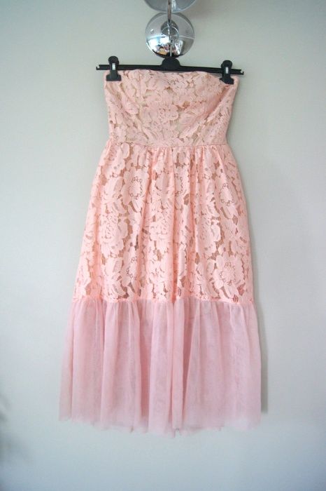 rozkloszowana koronkowa jasnorozowa pudrowa sukienka azurowa 38 M róż