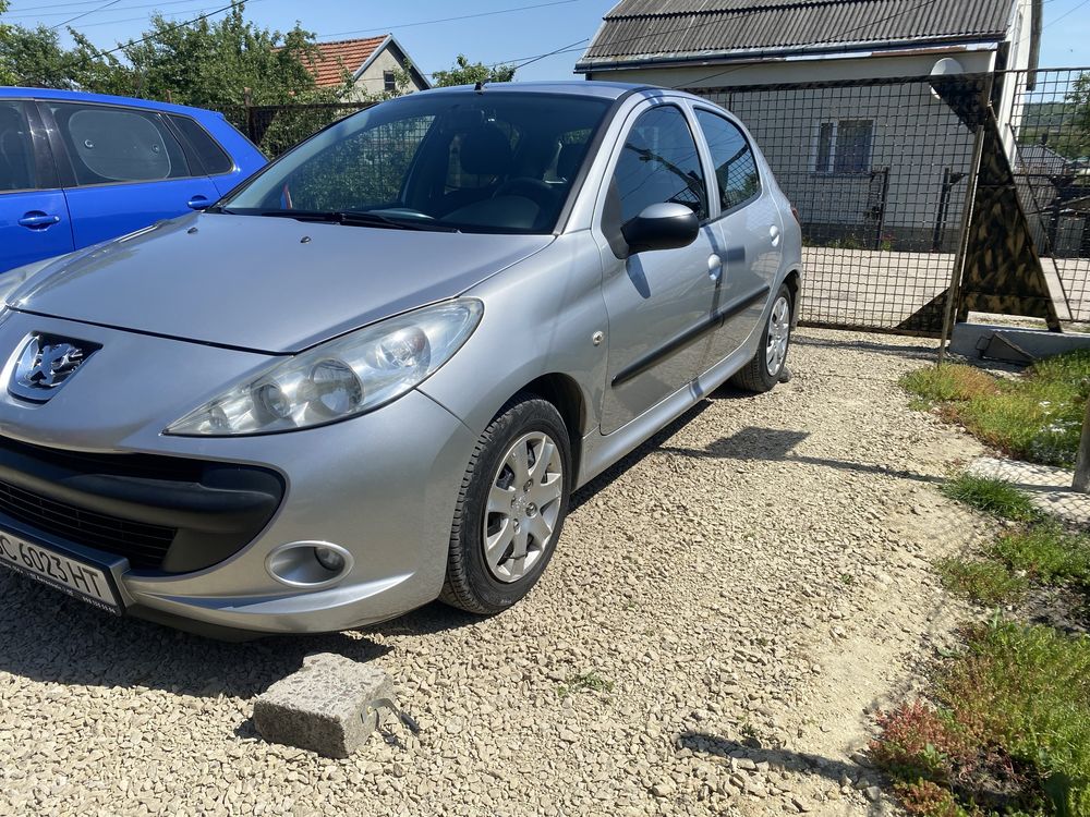 Peugeot 206+ 2011  рік. 1.4 disel