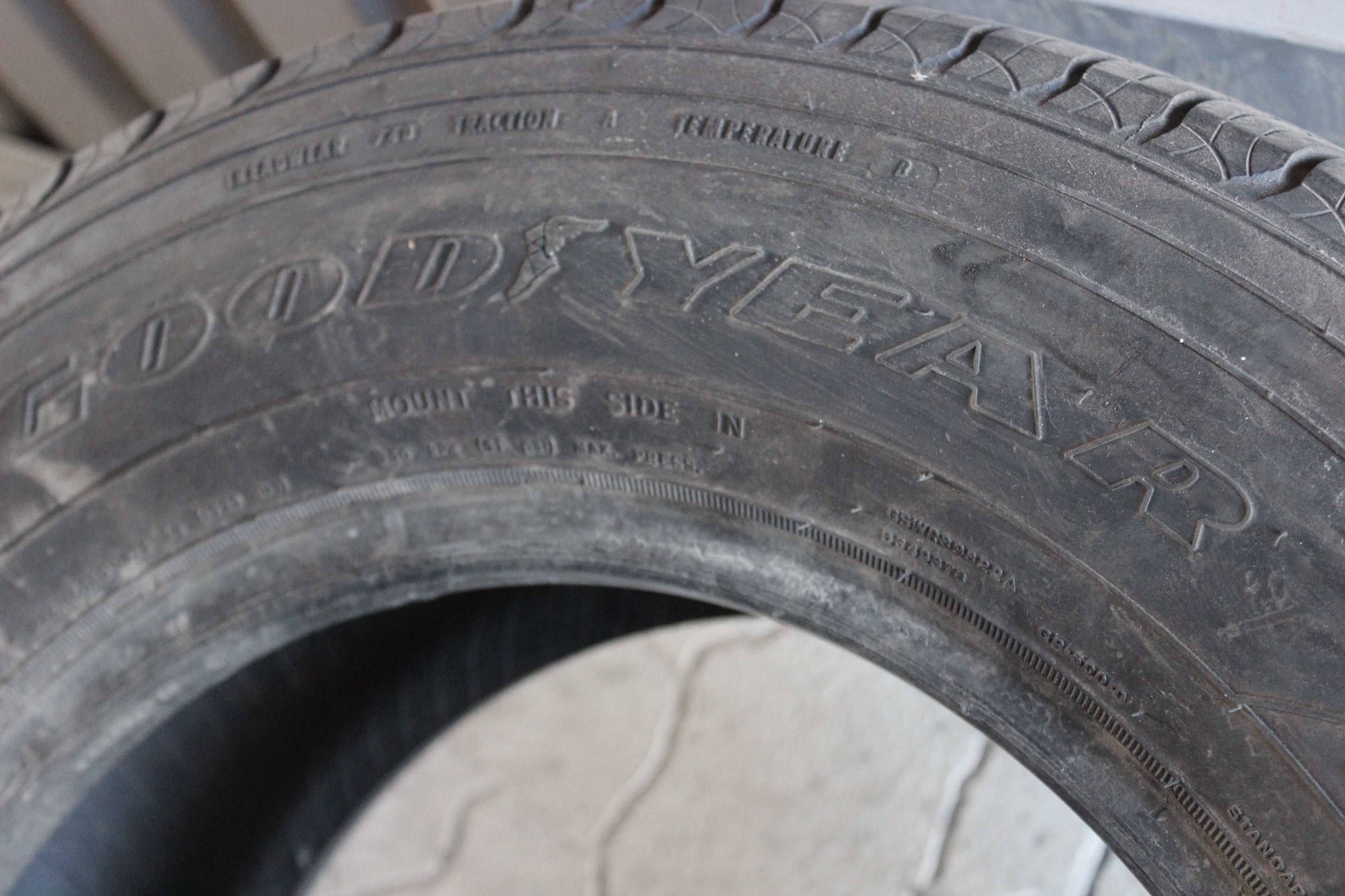 235-65-R16 GOODYEAR пара 2штуки резина GERMANY