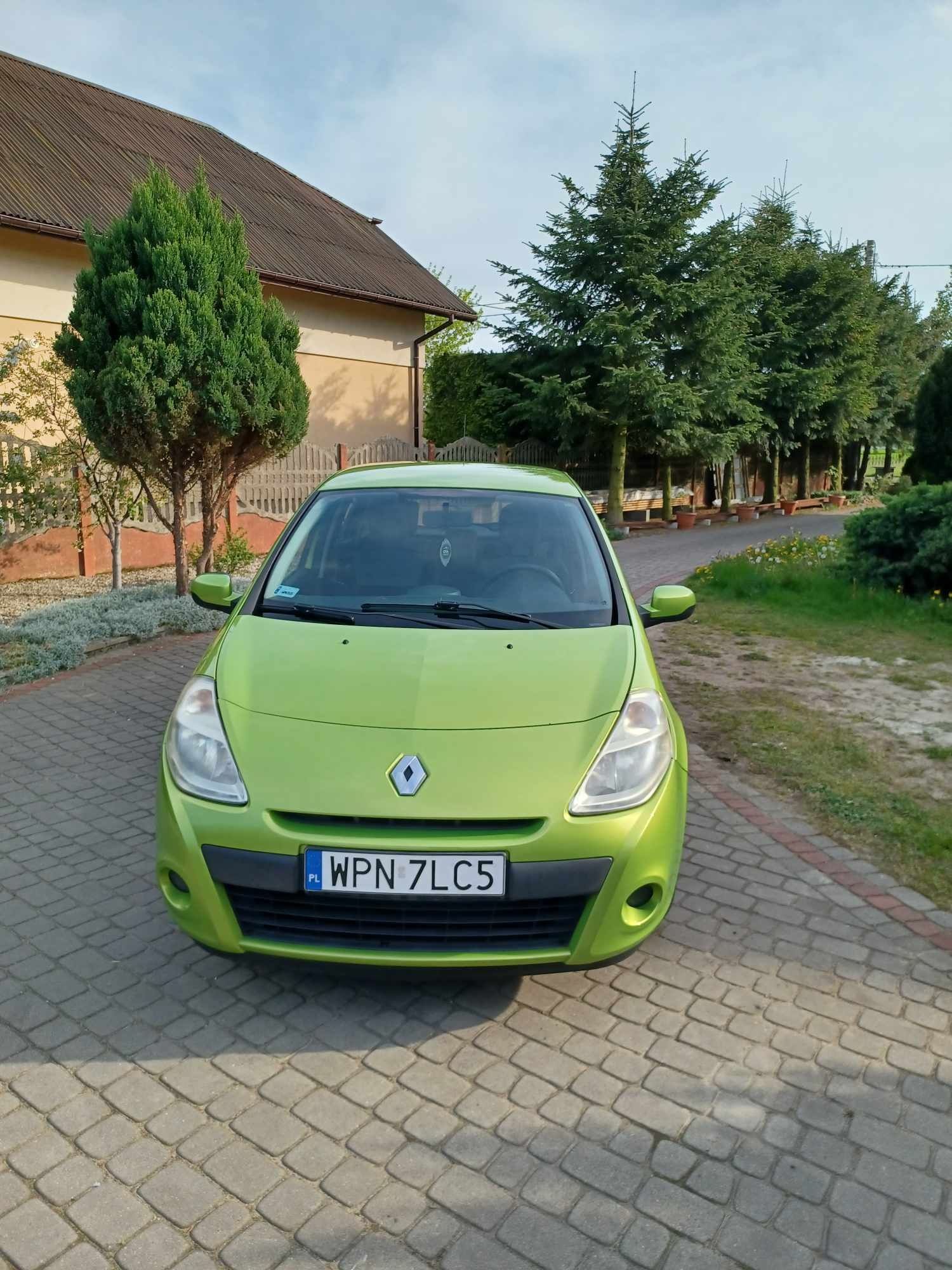 Renault clio 3 1.2 16v benzyna