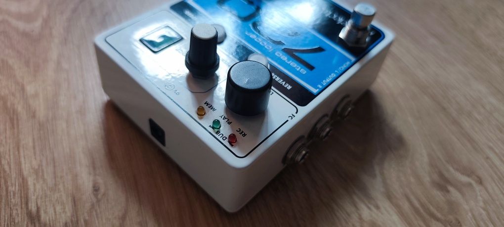 Electro-Harmonix 720 Stereo Looper efekt gitarowy