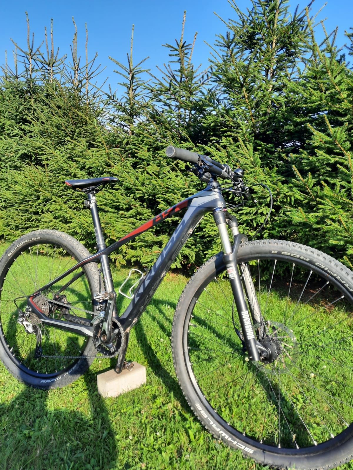 Rower mtb xc górski kross level b9 carbon 29