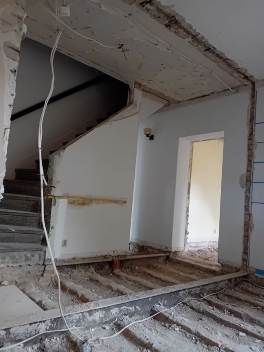 Demontaże,  wyburzenia,  sprzątanie,  rozbiórki ROD, wnoszenie materia