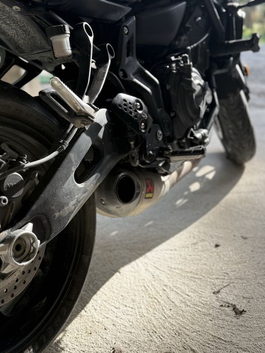 Yamaha MT-07 2021 - Apenas 7.100km - Preço negociável