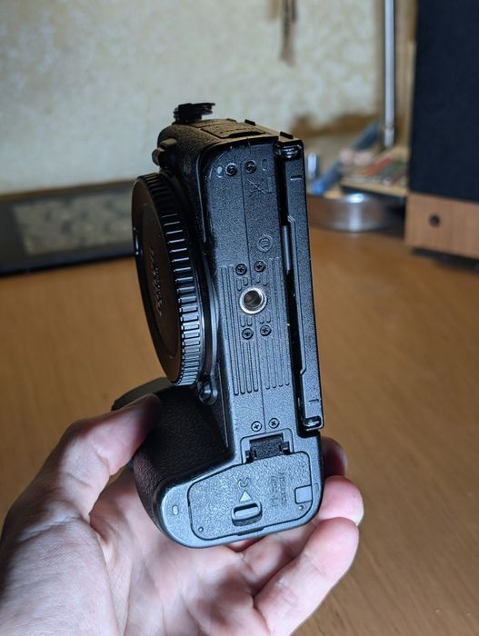 Продам Nikon Z50 + FTZ + Sigma 18-35 + Sigma 50-100