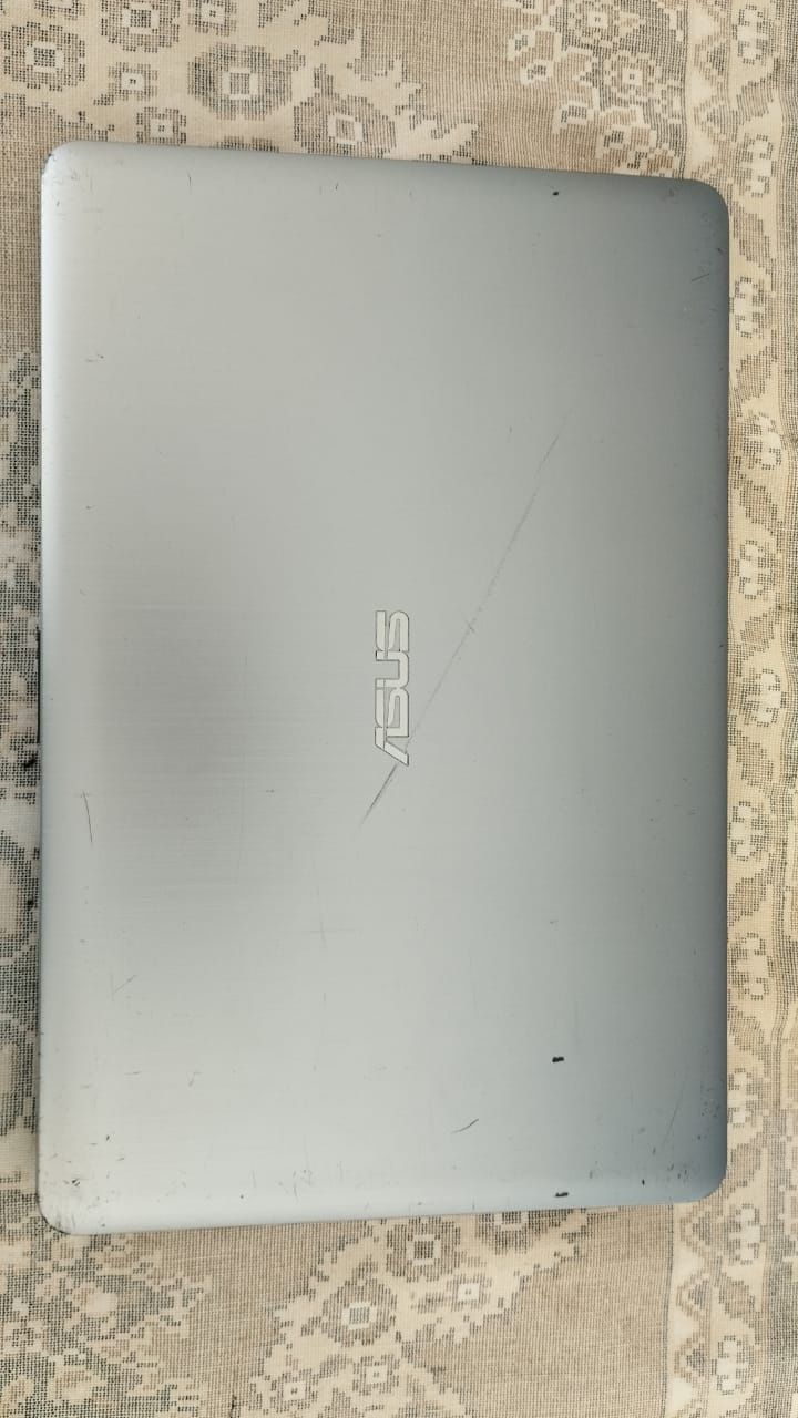 Asus R540Y, AMD A8-7410, ddr 8gb