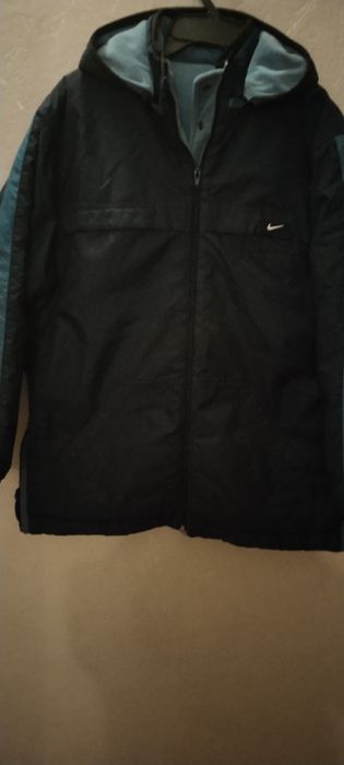 Kurtka zimowa damska NIKE dwustronna