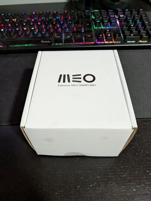 Extensor de Wi-Fi MEO Smart WiFi - D2150G