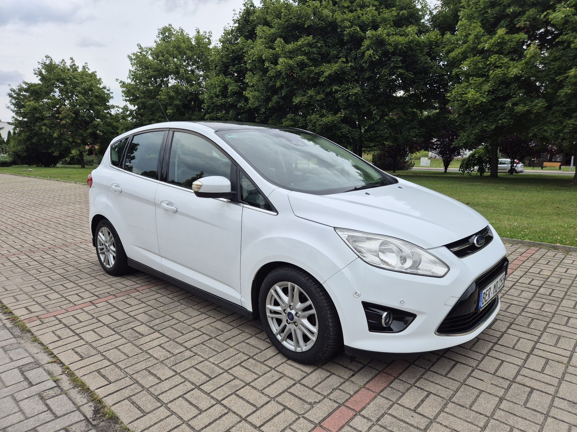 Ford C-Max Titanium 1.0 Benzyna