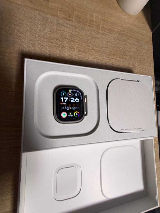 Смарт-годинник Apple Watch Ultra 2 + Cellular 49mm Titanium Case