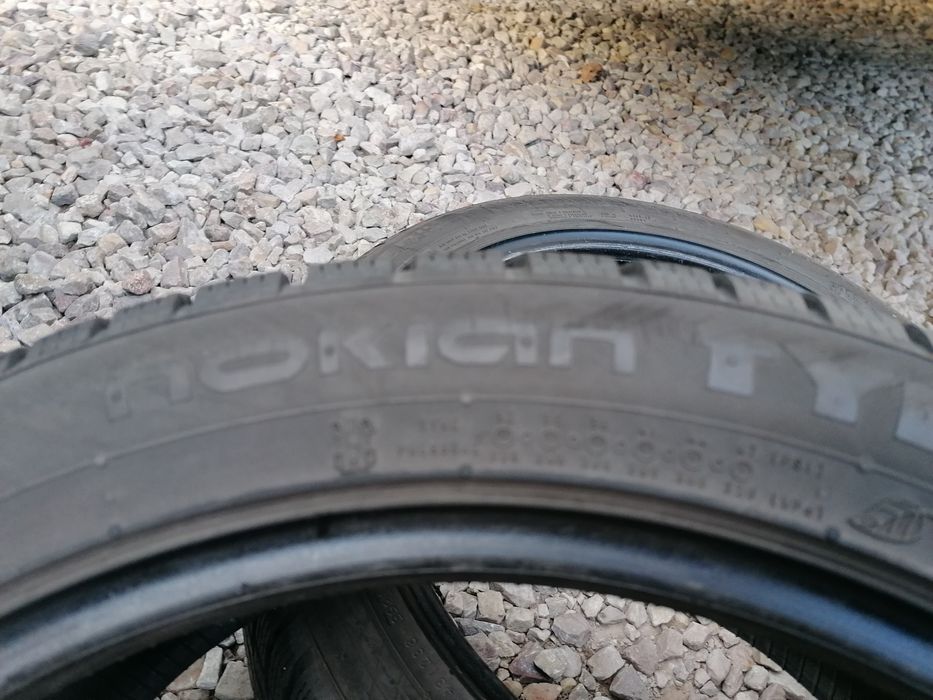 225/45/18 Nokian zimowe