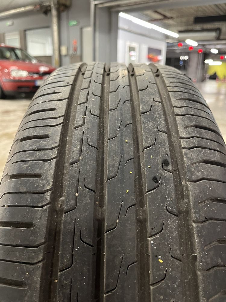 Nowe opony Continental 215/60 R17