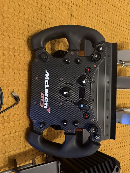 Fanatec CSL DD | Mclaren v2 | CSL Pedals | Boost Kit