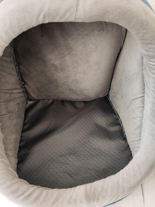 Продам домик для маленьких собачек