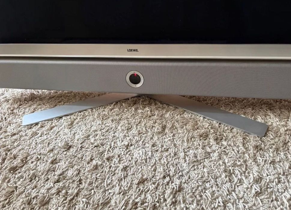 Телевізор Loewe німецький