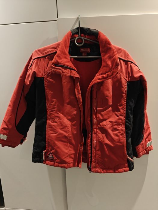 Kurtka narciarska ciepła i nie przewiewna