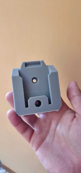 Настінний тримач настенный держатель для аккумуляторов Parkside X 20V