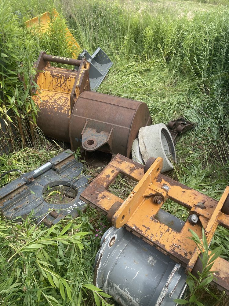 obrotnica do wózka widłowego łyżka do koparki JCB volvo