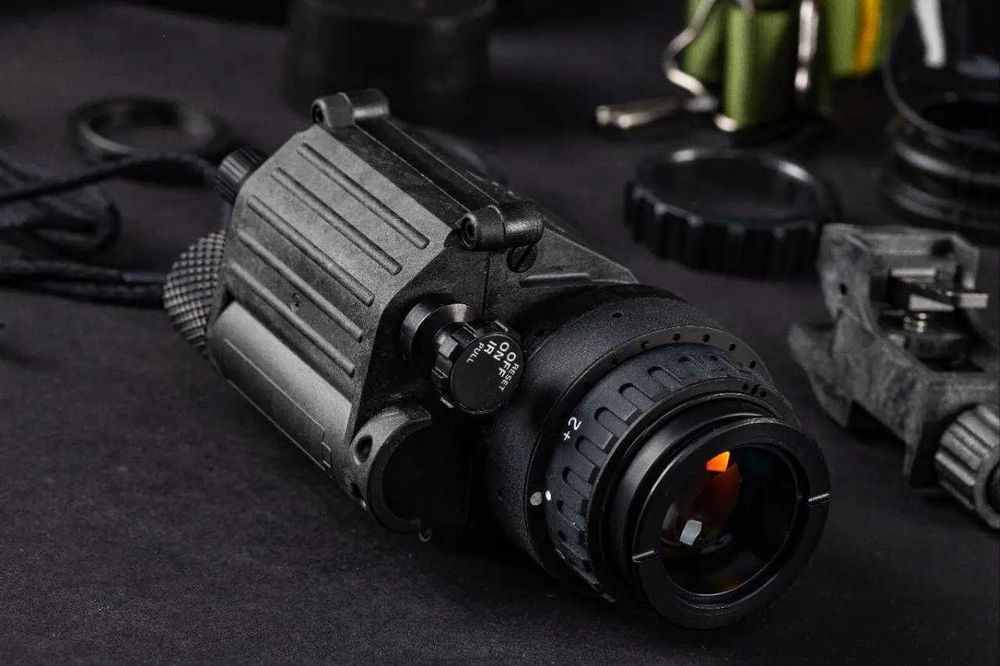 Пристрій нічного бачення PVS14 3 Gen L3 Unfilmed /Carson White Phospor