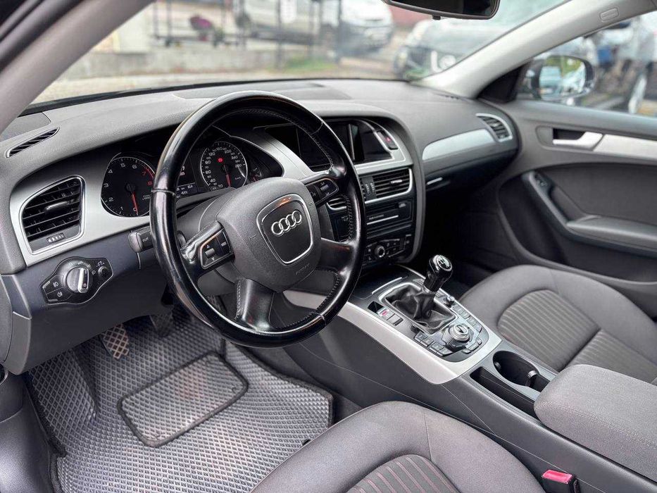 Audi A4 2010р.в 1.8 л.Бензин