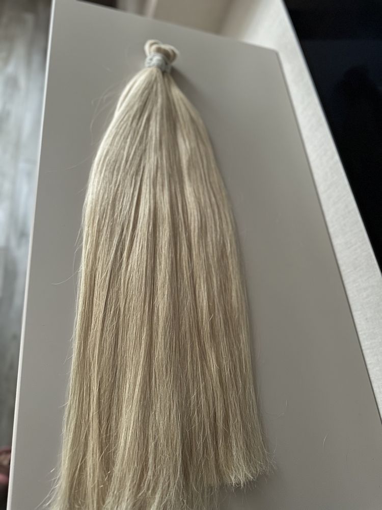 Натуральне біле волосся для нарощення