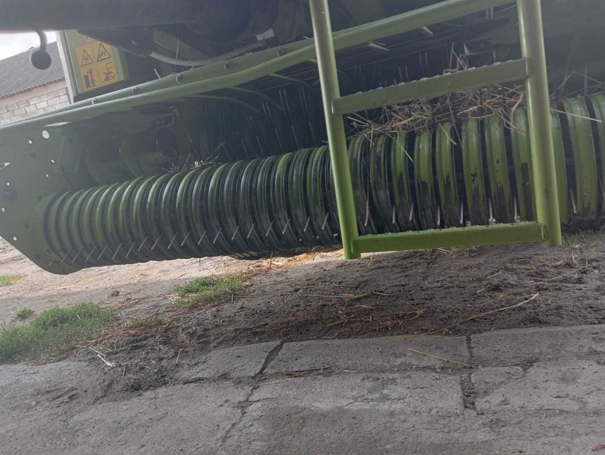 Prasa rolująca Claas Rollant