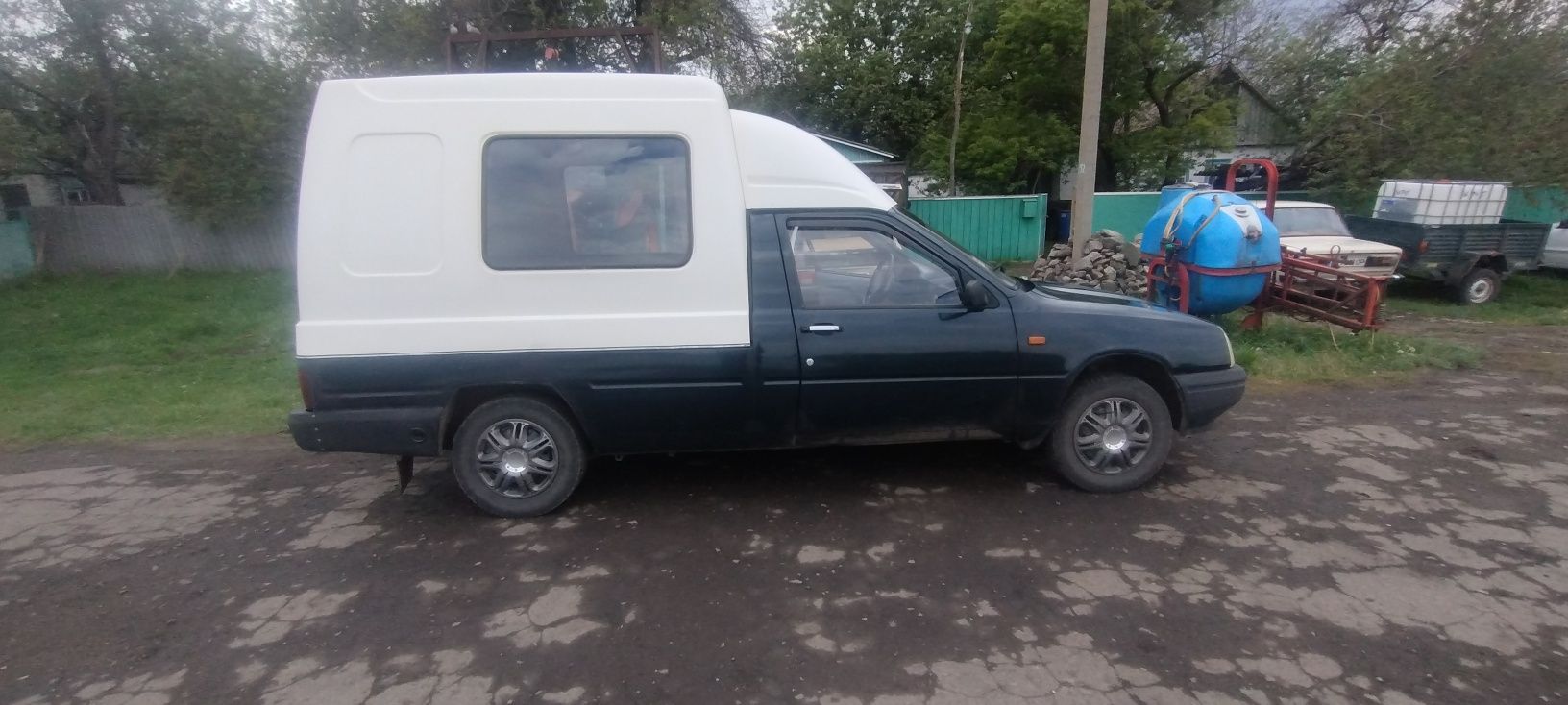 Продам ИЖ Ода 2717