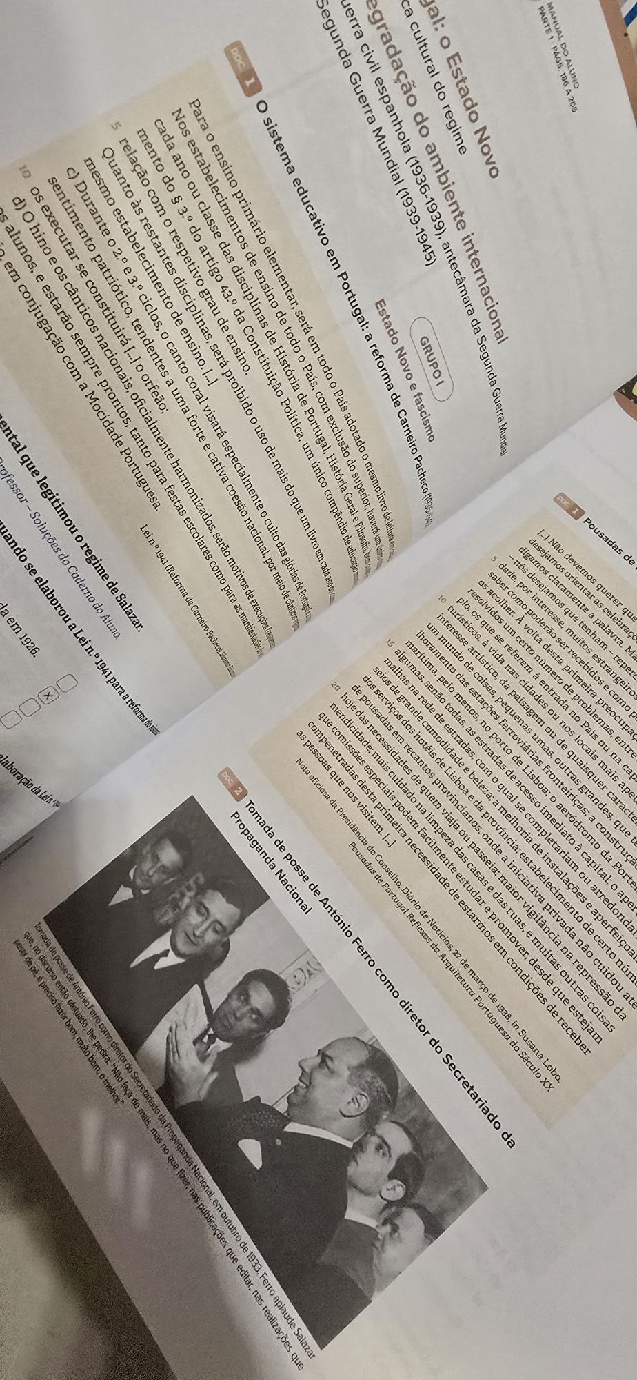 Entre Tempos 12 - História A - 12⁰ Ano